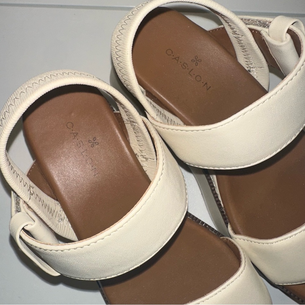 Caslon Beige Platform Sandals! Like New! 4.5M Women’s! Rare size find! - Picture 8 of 13